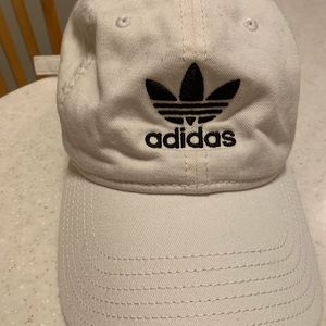 Adidas white hat